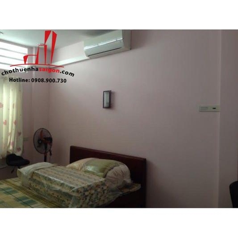 cho thuê nhà hẽm đường nguyễn trãi quận 1, gần siêu thị zen plaza giá cho thuê:10tr/tháng