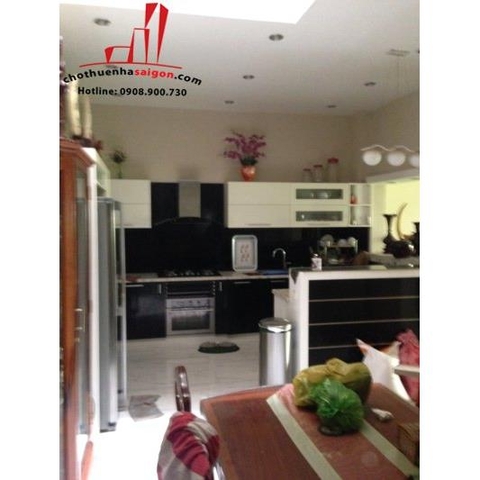 cho thuê biệt thự đường  Nguyễn Huy Tưởng, quận bình thạnh, giá 1500$/tháng