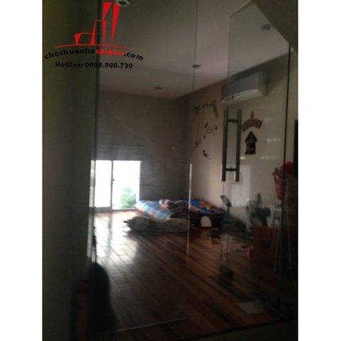 cho thuê biệt thự đường  Nguyễn Huy Tưởng, quận bình thạnh, giá 1500$/tháng