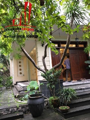 cần cho thuê villa đường dương văn an, phường an phú quận 2, giá cho thuê:2500$'/tháng