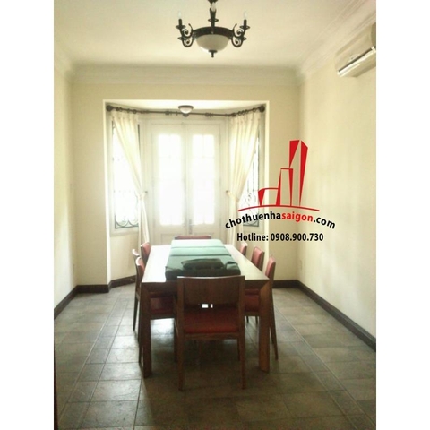 Cho thuê biệt thự Quận 2,  Thảo Điền, giá 4000$