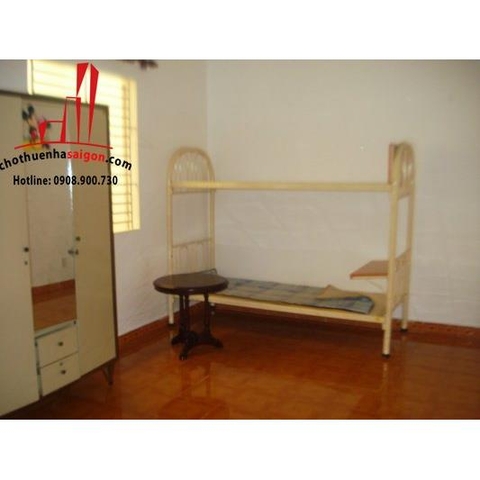 Cho thuê biệt thự Quận Bình Thạnh, đường Nguyễn Huy Tưởng. Giá : 30 triệu/tháng.