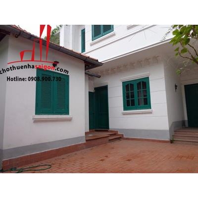 cho thuê biệt thự đường điện biên phủ,phường 17,quận bình thạnh, giá 1500$/tháng