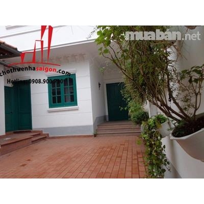 cho thuê biệt thự đường điện biên phủ,phường 17,quận bình thạnh, giá 1500$/tháng