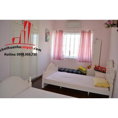 Cho thuê căn Penthouse 300m2 tuyệt đẹp, quận Bình Thạnh, đường trần quốc toản giá cho thuê:55tr/tháng