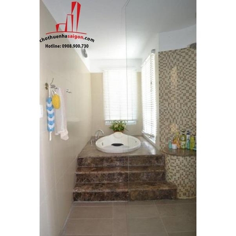 Cho thuê căn Penthouse 300m2 tuyệt đẹp, quận Bình Thạnh, đường trần quốc toản giá cho thuê:55tr/tháng