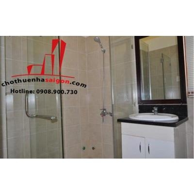 cho thuê biệt thự thảo điền quận 2, gần bờ sông  đường nguyễn văn hưởng gía 4200$/tháng