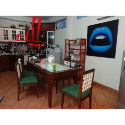 cho thuê nhà nguyên căn hẽm đường nguyễn thị minh khai, quận 1
