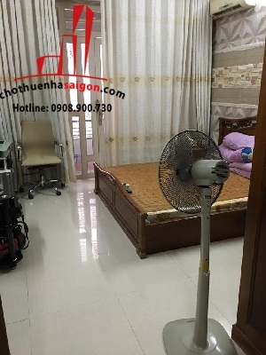 cho thuê villa đường nguyễn cửu vân, p17,quận bình thạnh, giá cho thuê:2500$/tháng