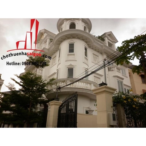 Biệt thự cao cấp cho thuê  khu Thảo Điền - Quận 2, giá 2200$