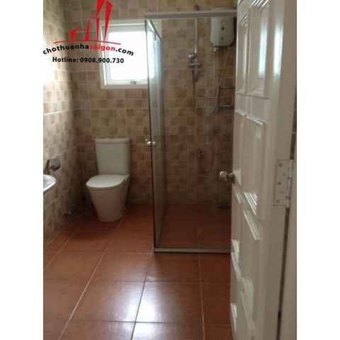 cho thuê nhà villa khu combound đường nguyễn văn hưởng, quận 2