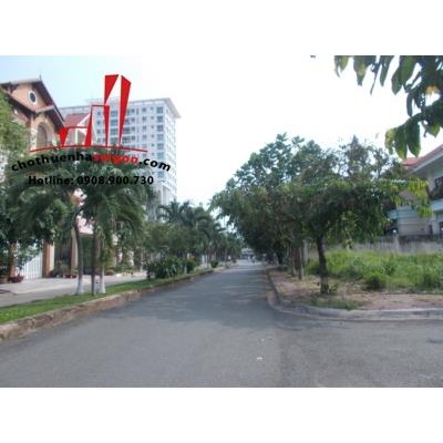 cần cho thuê biệt thự khu combound fidico phường thảo điền quận 2 giá cho thuê:2500$/tháng
