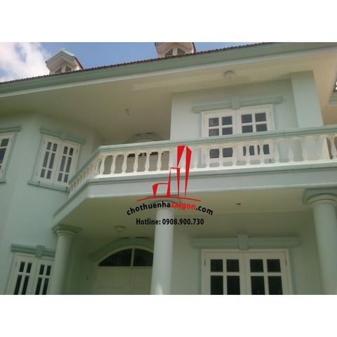 Cho thuê biệt thự Quận 2 - Thảo Điền, giá 2500$