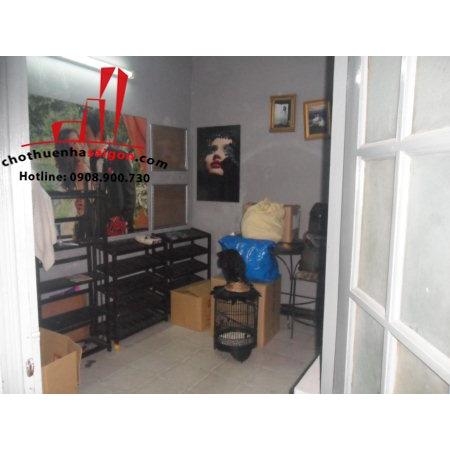 cho thuê nhà nguyên căn mặt tiền đường nguyễn thiện thuật, quận 3, giá 1500$/tháng