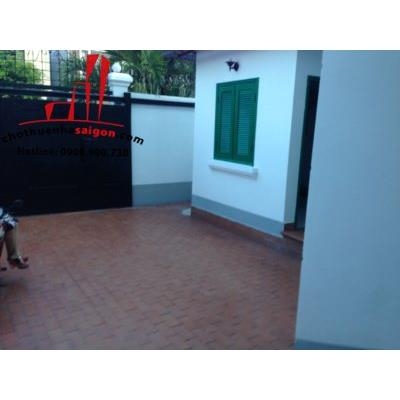 cho thuê biệt thự đường điện biên phủ,phường 17,quận bình thạnh, giá 1500$/tháng