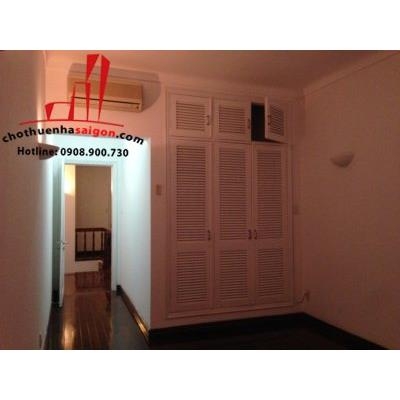 cho thuê biệt thự đường điện biên phủ,phường 17,quận bình thạnh, giá 1500$/tháng