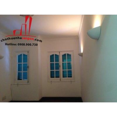 cho thuê biệt thự đường điện biên phủ,phường 17,quận bình thạnh, giá 1500$/tháng