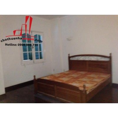 cho thuê biệt thự đường điện biên phủ,phường 17,quận bình thạnh, giá 1500$/tháng
