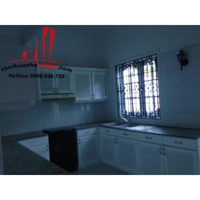 cho thuê biệt thự đường điện biên phủ,phường 17,quận bình thạnh, giá 1500$/tháng