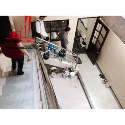 cần cho thuê nhà nguyên căn quận 1, đường  hẽm trần đình xu giá cho thuê:2000$/tháng