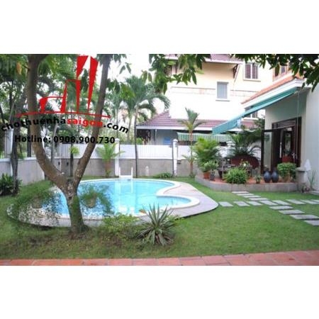 Cho thuê biệt thự  khu combound Quận 2, Thảo Điền, giá 3000$
