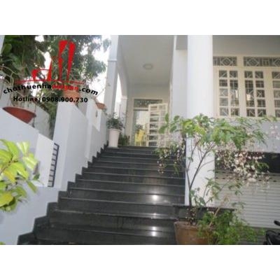 cho thuê biệt thự quận phú nhuận, đường huỳnh văn bánh giá cho thuê:1500$/tháng