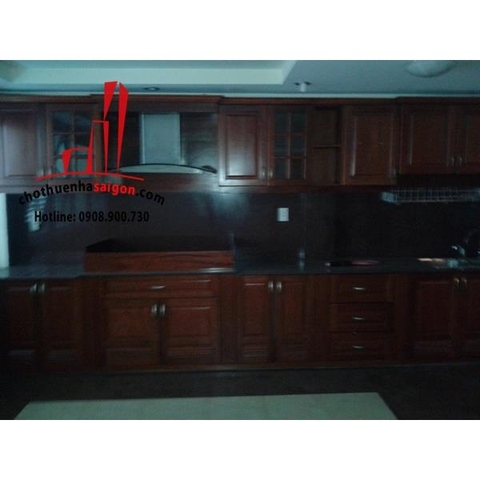 Cho thuê nhà Quận Bình Thạnh,hẻm xe hơi đường D1. Giá : 15 triệu/tháng.