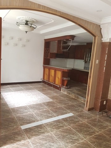 cho thuê villa đường mai thị lựu quận 1, giá cho thuê:2300$/tháng