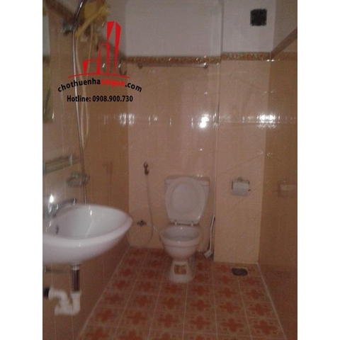Cho thuê nhà Quận Bình Thạnh, hẻm đường Nguyễn Hữu Cảnh. Giá : 18 triệu/tháng.