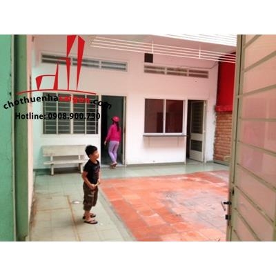 cho thuê villa quận bình thạnh, đường điện biên phủ giá cho thuê:2700$/tháng