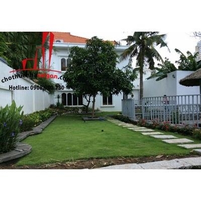 Cho thuê Biệt thự Thảo Điền Quận 2,đường nguyễn văn hưởng giá cho thuê:2500$/tháng