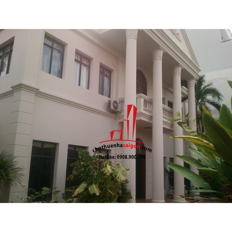 cho thuê biệt thự khu combound thảo điền quận 2, biệt thự sân vườn, hồ bơi, gía 2500$