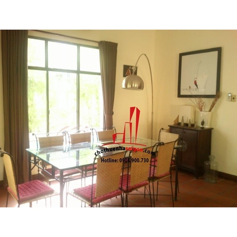 cho thuê biệt thự khu combound thảo điền quận 2, biệt thự sân vườn, hồ bơi, gía 2500$