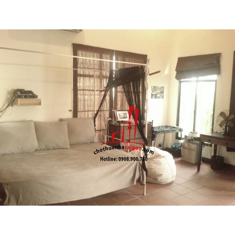 cho thuê biệt thự khu combound thảo điền quận 2, biệt thự sân vườn, hồ bơi, gía 2500$