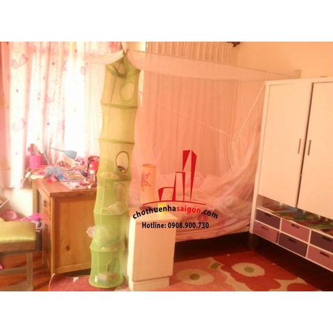 cho thuê biệt thự khu combound thảo điền quận 2, biệt thự sân vườn, hồ bơi, gía 2500$