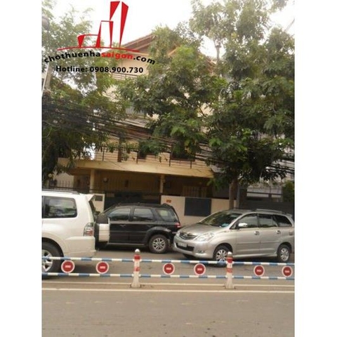 cho thuê villa mặt tiền đường nguyễn văn hưởng, quận 2, giá cho thuê: thương lượng