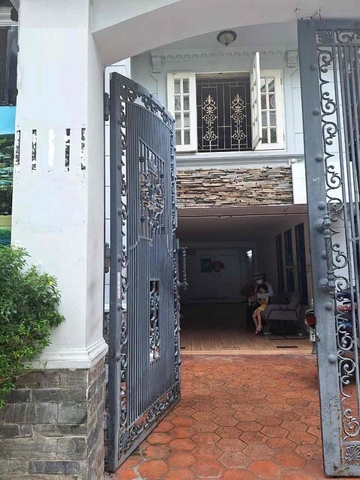 cho thuê villa quận phú nhuận , đường cù lao giá cho thuê 70tr/tháng
