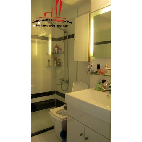cần cho thuê căn hộ cao cấp h3, đường hoàng diệu, quận 4