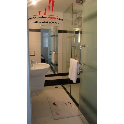 cần cho thuê căn hộ cao cấp h3, đường hoàng diệu, quận 4