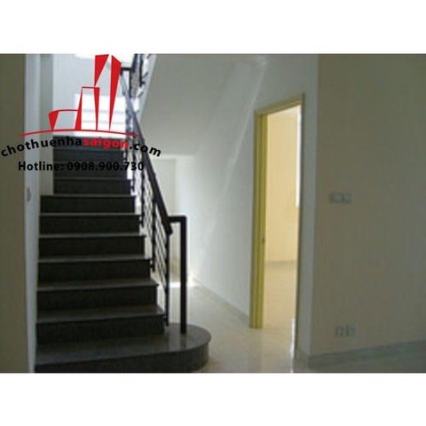 cho thuê căn hộ penhouse central garden, đường võ văn kiệt, quận 1