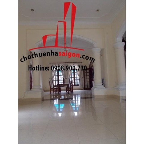 Cho thuê Villa Quận 2, khu compound Thảo Điền, giá 3500$