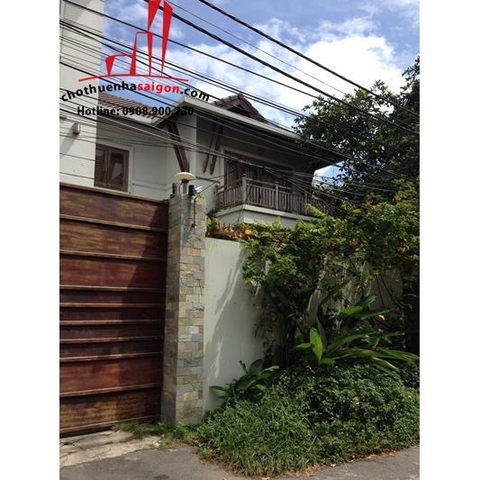 cần cho thuê biệt thự khu combound đường nguyễn văn hưởng quận 2, giá cho thuê:1700$/tháng