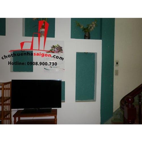 cho thuê nhà quận 1, đường thái văn lung giá 900$
