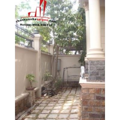 cho thuê biệt thự đường nguyễn văn hưởng, phường thảo điền quận 2 ,giá cho thuê:2200$/tháng