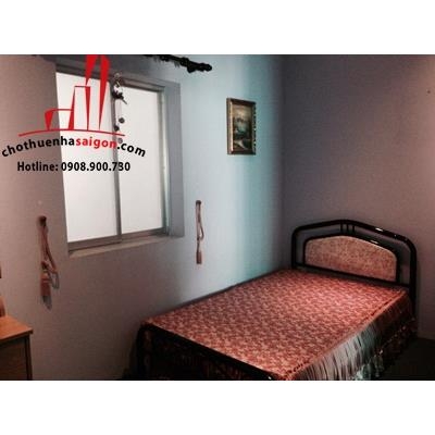 cho thuê biệt thự sân vườn quận phú nhuận, đường trần khắc chân giá cho thuê:4000$/tháng