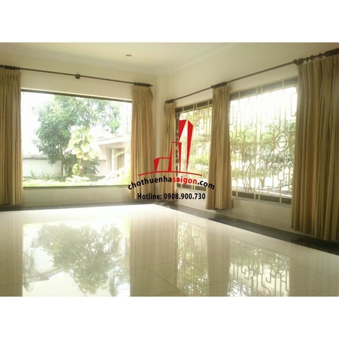 Cho thuê Villa quận 2, khu Thảo Điền, giá 3000$