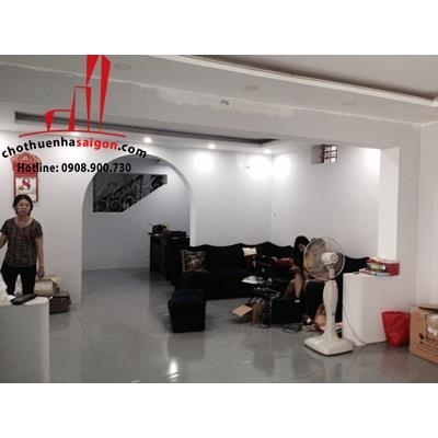 cho thuê biệt thự sân vườn quận phú nhuận, đường trần khắc chân giá cho thuê:4000$/tháng