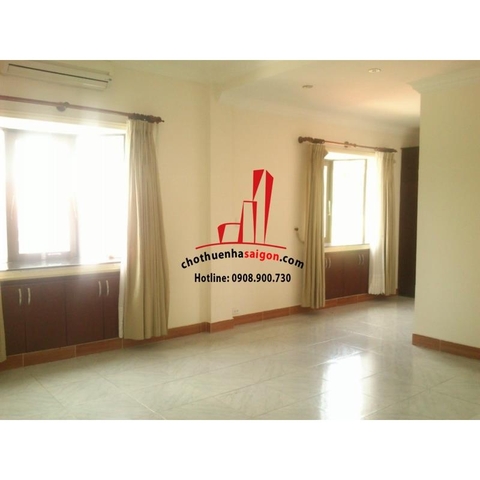 Cho thuê Villa quận 2, khu Thảo Điền, giá 3000$