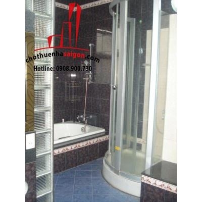 Cho thuê Villa Quận 2, khu Thảo Điền, giá 2200$