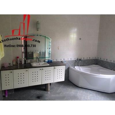 Villa cao cấp cho thuê hoặc bán đường nguyễn văn hưởng, quận 2, giao nhà ngay, có hồ bơi, sảnh bida